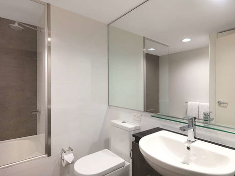 Adina Apartment Hotel Sydney Airport - Flights 9