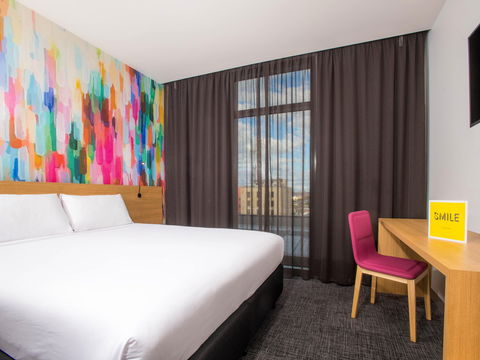 Ibis Styles Hobart Hotel - Flights 3