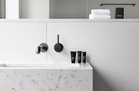 Lancemore Crossley St Melbourne - Flights 11