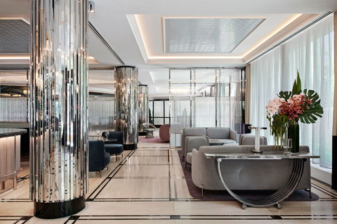 Royce Hotel - Flights 6