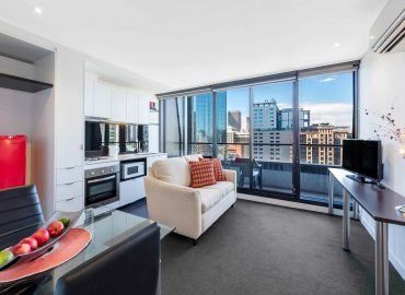 Aura On Flinders - Flights 3