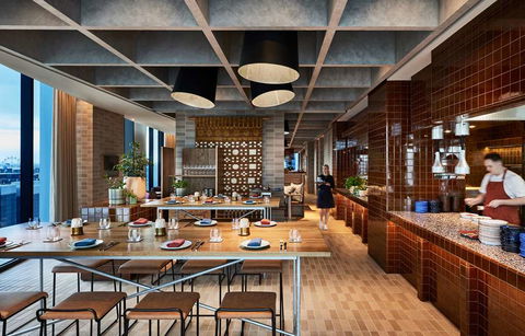 Hyatt Centric Melbourne - Flights 11