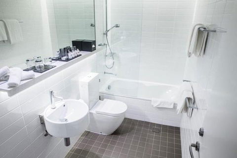 Adge Apartment Hotel - Flights 14