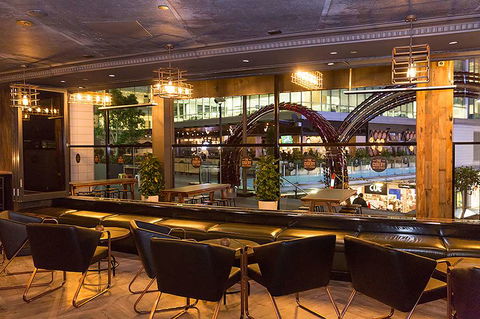 Rydges World Square Sydney - Flights 11