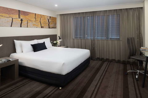 Rydges World Square Sydney - Flights 14