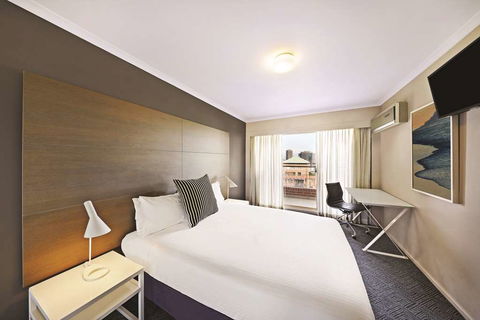 Adina Apartment Hotel Sydney Surry Hills - Flights 10