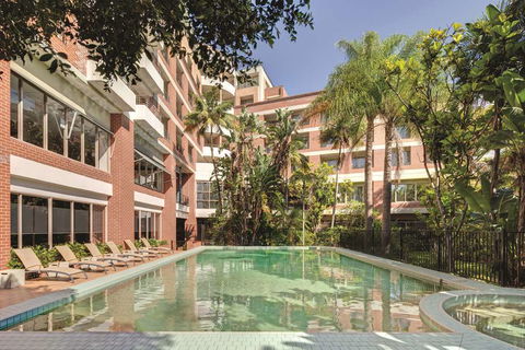 Adina Apartment Hotel Sydney Surry Hills - Flights 12