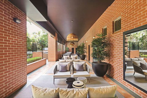 Adina Apartment Hotel Sydney Surry Hills - Flights 16