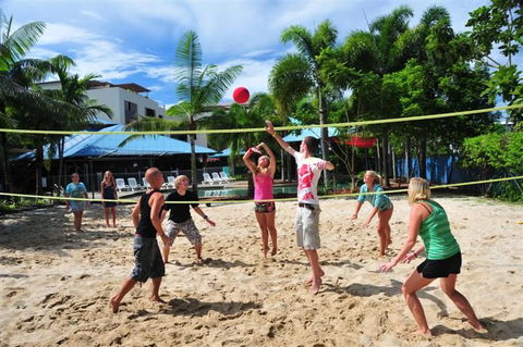 Nomads Cairns Backpackers Resort - Flights 0