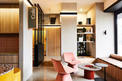 Lanbruk Apartment Hotel-Richomnd Hill - Flights 2