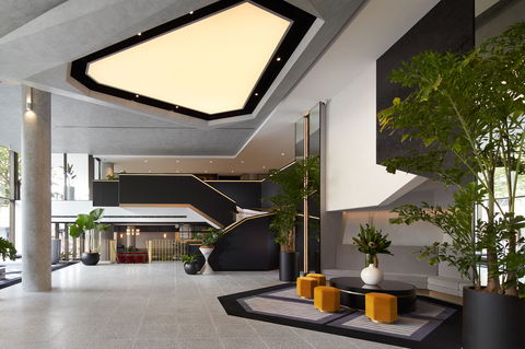 Hotel X Brisbane Fortitude Valley - Flights 1