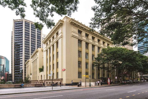 Adina Apartment Hotel Anzac Square - Flights 0