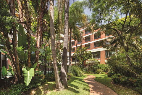 Adina Apartment Hotel Sydney Surry Hills - Flights 2