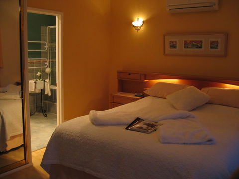 Villa Della Rosa B&B - Flights 1