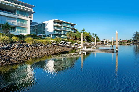 ULTIQA Freshwater Point Resort - Flights 0