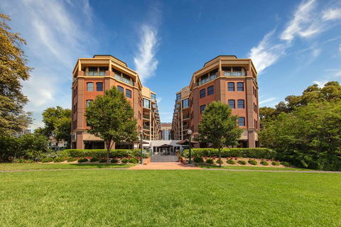 Amora Hotel Riverwalk Melbourne - Flights 0