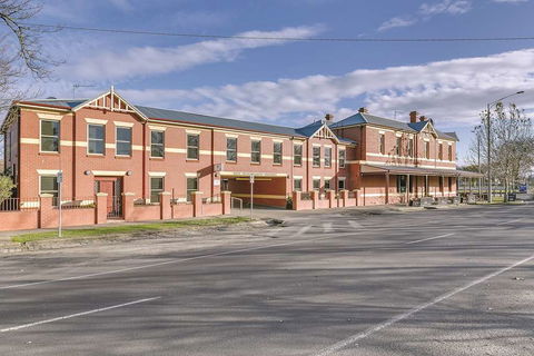 Lake Inn Ballarat - Flights 0