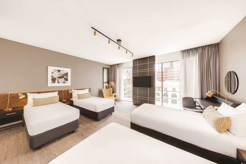 Vibe Hotel Sydney - Flights 5