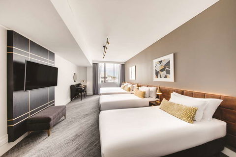 Vibe Hotel Sydney - Flights 12