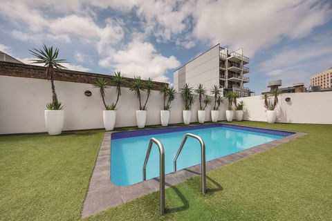 Vibe Hotel Sydney - Flights 15