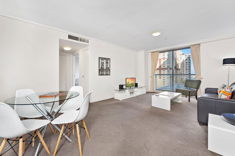 Astra Sydney CBD Pitt Street - Flights 5