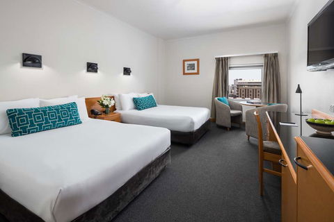 Rydges Darwin Central - Flights 4