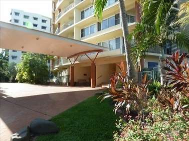Cullen Bay Resorts - Flights 0