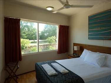 Cullen Bay Resorts - Flights 9