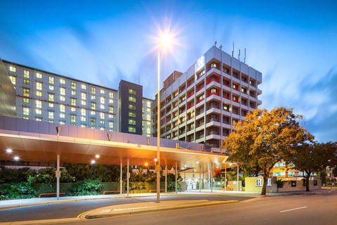 H On Smith Hotel - Flights 0