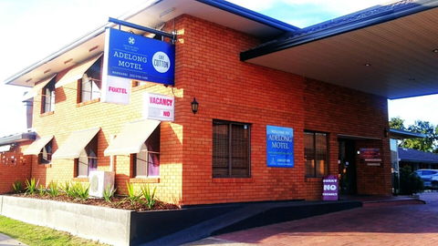 Adelong Motel - Flights 1