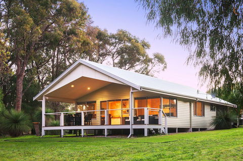 Acacia Chalets Margaret River - Flights 0