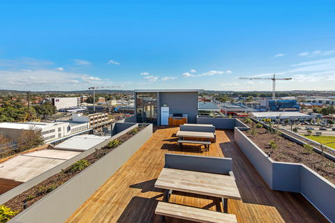 Astra Apartments Newcastle - Flights 1