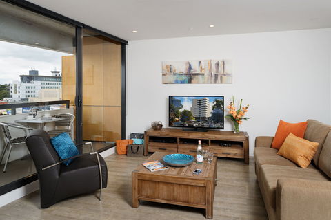Apartments @ IKON Glen Waverley - Flights 1