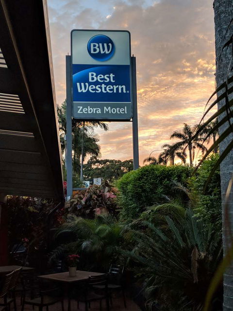 Best Western Zebra Motel - Flights 0