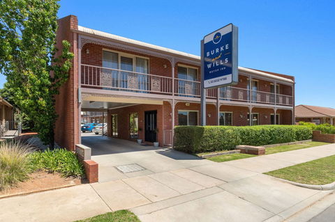 Burke & Wills Motor Inn - Flights 1