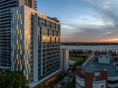 Ibis Styles East Perth Hotel - Flights 0