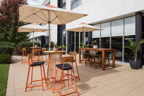 Atura Dandenong - Flights 16