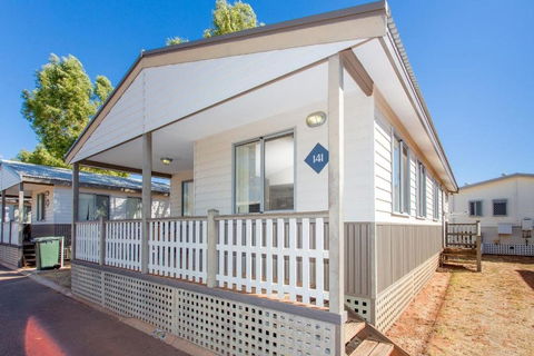 Pilbara Holiday Park - Flights 2
