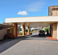 Ibis Styles Orange - Flights