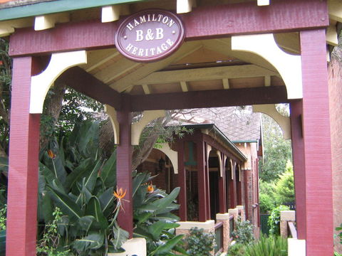 Hamilton Heritage B&B - Flights 0