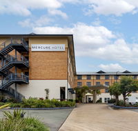Mercure Brisbane Garden City - Flights