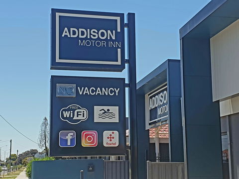 Addison Motor Inn - Flights 2