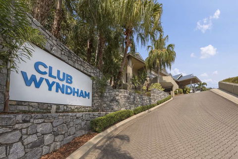 Club Wyndham Airlie Beach - Flights 0