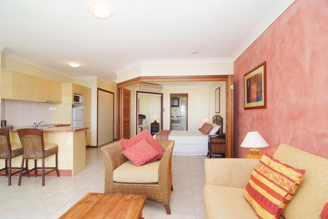 At Waters Edge Resort - Flights 2