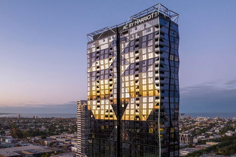 AC Hotel By Marriott Melbourne Southbank - Flights 1
