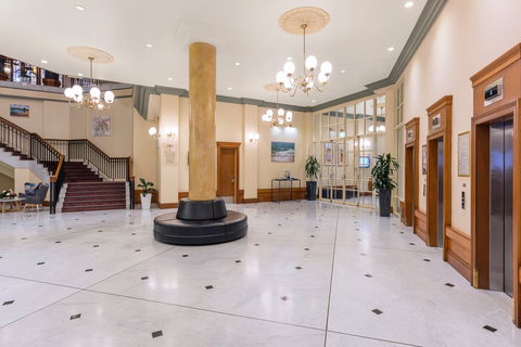 Crowne Plaza Terrigal - Flights 2
