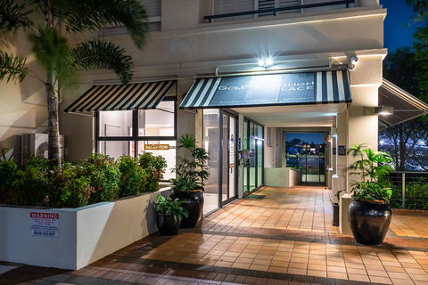 Goldsborough Place - Flights 1