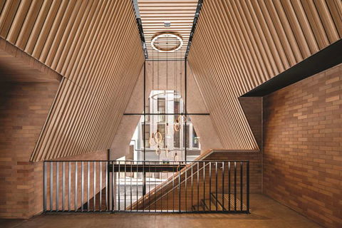 Vibe Hotel Sydney Darling Harbour - Flights 2