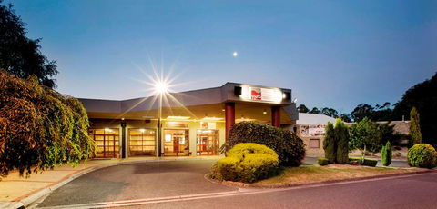 York On Lilydale Resort - Flights 1