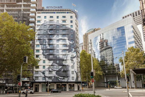Club Wyndham Sydney, Trademark Collection - Flights 0